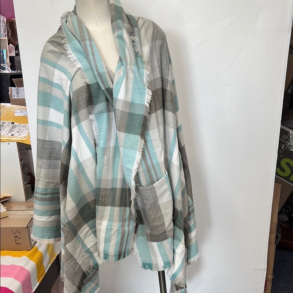 Grace and lace Plaid Women's scarf wrap in Blue and Gray with pockets armholes
